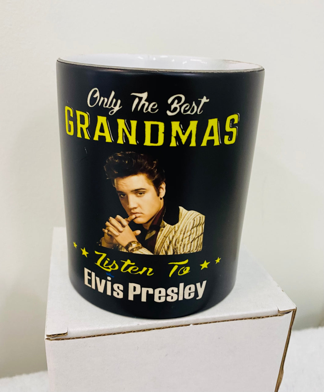 Only the best grandmas listen to Elvis Mug